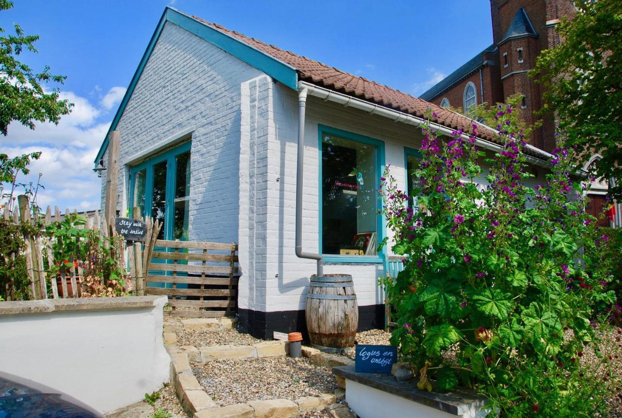Staying With The Artist Teuven Exterior photo